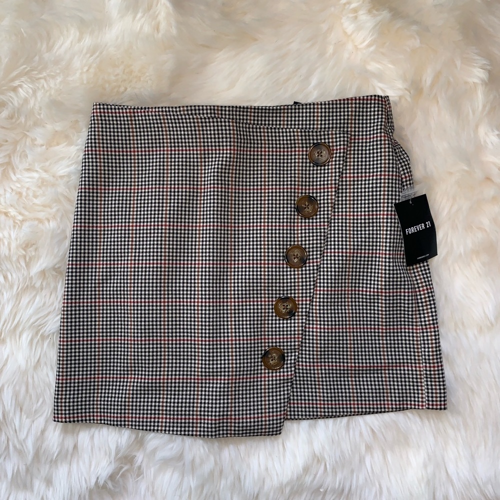 NWT plaid skirt with button details